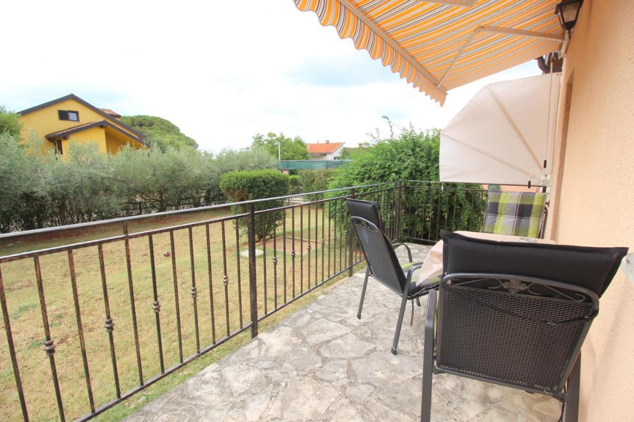 Appartement Irena A2 à Novigrad Istria Extérieur photo